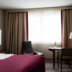 Отель Pullman Cologne Германия, Кёльн - 2 отзыва об отеле, цены и фото номеров - забронировать отель Pullman Cologne онлайн комната для гостей фото 2