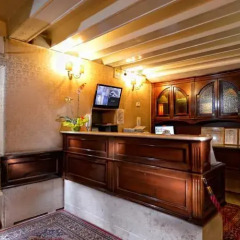 Отель Residenza San Maurizio интерьер отеля фото 3