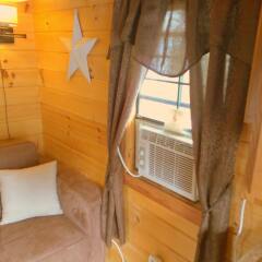 The Wayfaring Buckeye Hostel сауна
