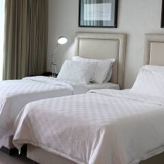 Отель Sugar Palm Grand Hillside комната для гостей фото 4
