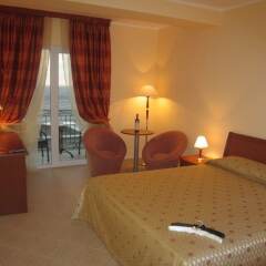Hotel Romanov комната для гостей