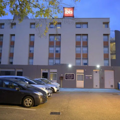 Отель ibis Lyon Gerland Merieux Франция, Лион - отзывы, цены и фото номеров - забронировать отель ibis Lyon Gerland Merieux онлайн парковка