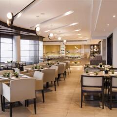 Отель Jumeira Rotana питание фото 2