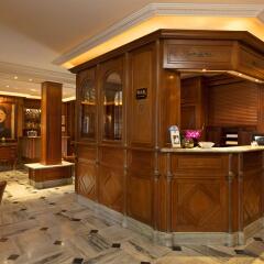 Отель Best Western Premier Trocadero La Tour интерьер отеля