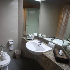 Phuket Merlin Hotel ванная