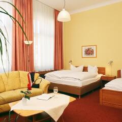 Hotel Pension Delta комната для гостей фото 5