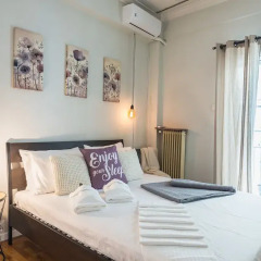 Апартаменты Comfy Koukaki Apartment комната для гостей фото 3