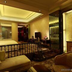 Отель Chateau Star River Pudong Shanghai Китай, Шанхай - отзывы, цены и фото номеров - забронировать отель Chateau Star River Pudong Shanghai онлайн спа