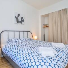 Апартаменты FM Premium 2-BDR Apartment - GORA София комната для гостей фото 2