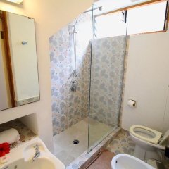 Kaz Bulinger in Mahe Island, Seychelles from 381$, photos, reviews - zenhotels.com bathroom