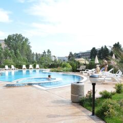 Апартаменты VIP Zone Apartments бассейн фото 5