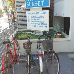 Отель Sunset спортивное сооружение