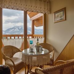 Отель VisitZakopane Vanilla Apartments Польша, Косцелиско - отзывы, цены и фото номеров - забронировать отель VisitZakopane Vanilla Apartments онлайн балкон