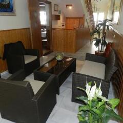 Отель Hostal El Alferez Испания, Вехер-де-ла-Фронтера - отзывы, цены и фото номеров - забронировать отель Hostal El Alferez онлайн интерьер отеля фото 2