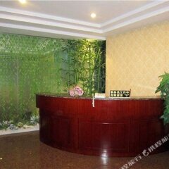 Отель Xingguang Hotel Китай, Хойчжоу - отзывы, цены и фото номеров - забронировать отель Xingguang Hotel онлайн вестибюль