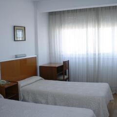 Отель Hostal Liste Station комната для гостей фото 4
