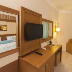 Iz Flower Side Beach Hotel All Inclusive Турция, Сиде - отзывы, цены и фото номеров - забронировать отель Iz Flower Side Beach Hotel All Inclusive онлайн удобства в номере