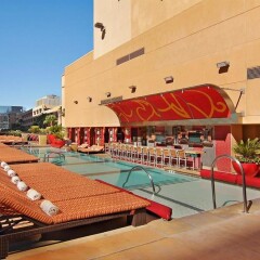 Golden Nugget Las Vegas Hotel & Casino спортивное сооружение
