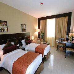 Landmark Hotel Riqqa комната для гостей фото 5