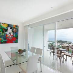Отель Sunset Plaza Phuket A5 комната для гостей фото 20