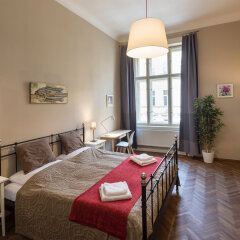 Dlouha Apartments in Prague, Czech Republic from 213$, photos, reviews - zenhotels.com guestroom