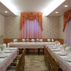 Отель La Ginestra Италия, Реканати - отзывы, цены и фото номеров - забронировать отель La Ginestra онлайн помещение для мероприятий