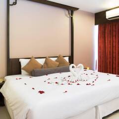 ?Baya Phuket Hotel комната для гостей