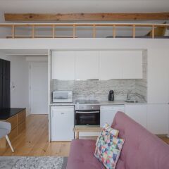 Отель Liiiving - Mezzanine Downtown Balcony Порту в номере фото 2