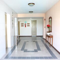 Отель OYO 845 L.A.Tower Hotel Таиланд, Бангкок - отзывы, цены и фото номеров - забронировать отель OYO 845 L.A.Tower Hotel онлайн интерьер отеля фото 3
