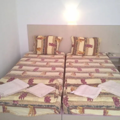 Отель Guest House Dani Китен комната для гостей фото 3