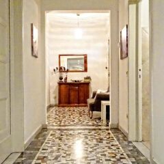 Отель La Campanella Guesthouse интерьер отеля