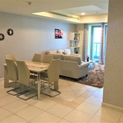 Отель Yanjoon Holiday Homes - Princess Tower в номере