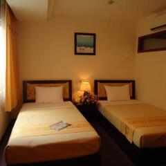 Dong Kinh A Hotel комната для гостей