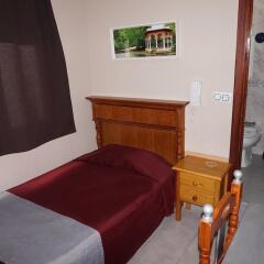 Отель Hostal Alamare комната для гостей фото 3