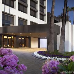 Отель Beverly Hills Marriott