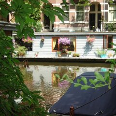 Отель Phildutch Houseboat Amsterdam Bed and Breakfast спа