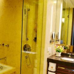 Отель Yishang Baoli Shimao International Apartment Китай, Гуанчжоу - отзывы, цены и фото номеров - забронировать отель Yishang Baoli Shimao International Apartment онлайн ванная фото 2