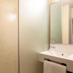 Отель B&B Hôtel Paris Châtillon ванная