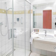 Отель Novotel Hildesheim Германия, Хильдесхейм - отзывы, цены и фото номеров - забронировать отель Novotel Hildesheim онлайн ванная