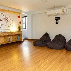 Отель Zen Rooms Suanplu Soi 7 Бангкок фитнесс-зал