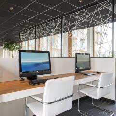 Отель Holiday Inn Express Utrecht - Papendorp интерьер отеля фото 3