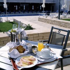 VIP Executive Santa Iria Hotel питание