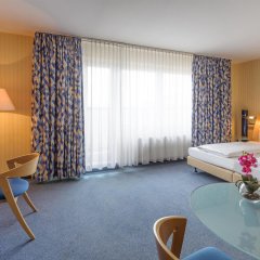 Отель AMEDIA Hotel Dresden Elbpromenade Германия, Дрезден - отзывы, цены и фото номеров - забронировать отель AMEDIA Hotel Dresden Elbpromenade онлайн комната для гостей фото 4
