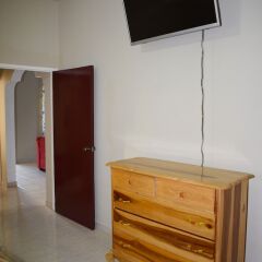 Отель Cozy Comfort Inn удобства в номере