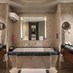 Отель The Peninsula Bangkok Таиланд, Бангкок - 1 отзыв об отеле, цены и фото номеров - забронировать отель The Peninsula Bangkok онлайн спа