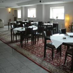 Отель PLAZA Inn Hamburg Moorfleet Германия, Гамбург - 1 отзыв об отеле, цены и фото номеров - забронировать отель PLAZA Inn Hamburg Moorfleet онлайн питание фото 3