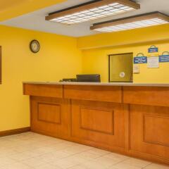 Отель Days Inn by Wyndham Columbus Fairgrounds США, Колумбус - отзывы, цены и фото номеров - забронировать отель Days Inn by Wyndham Columbus Fairgrounds онлайн интерьер отеля