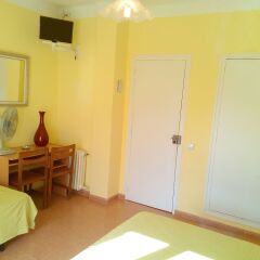 Отель Hostal Lleida удобства в номере фото 2