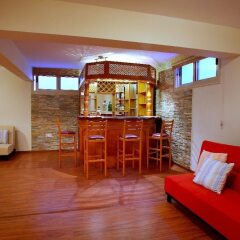 Отель Villa Jasmine By The Sea гостиничный бар