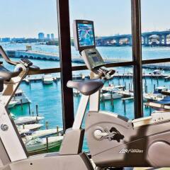 Отель Miami Marriott Biscayne Bay фитнесс-зал фото 3